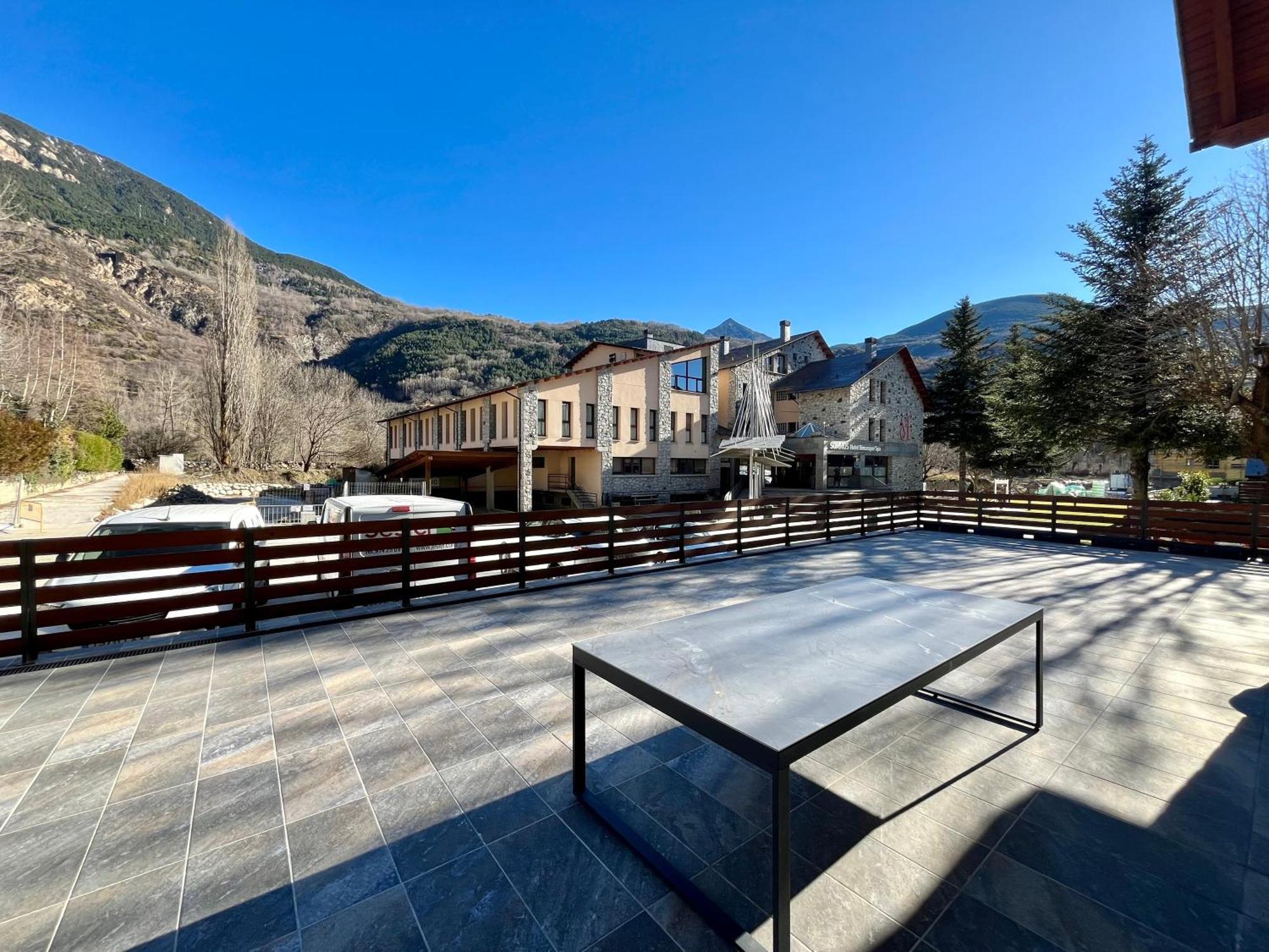 Apartamento Villmor - B51 - La Terraza De Benasque Exterior foto
