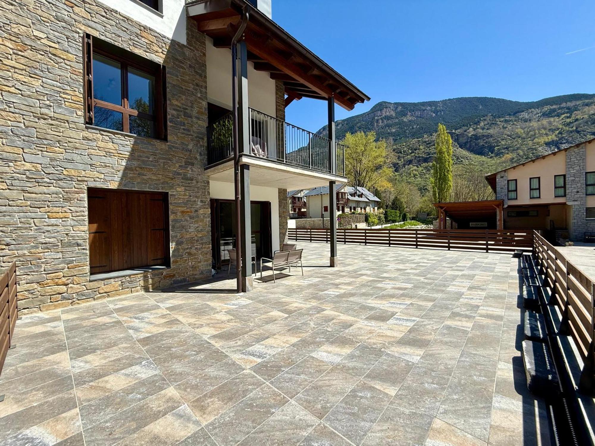 Apartamento Villmor - B51 - La Terraza De Benasque Exterior foto